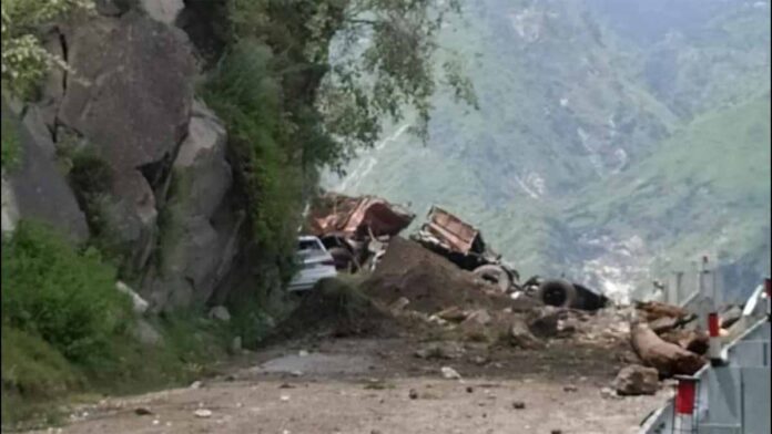 major landslide Nigulsari in Himachal Pradesh Kinnaur